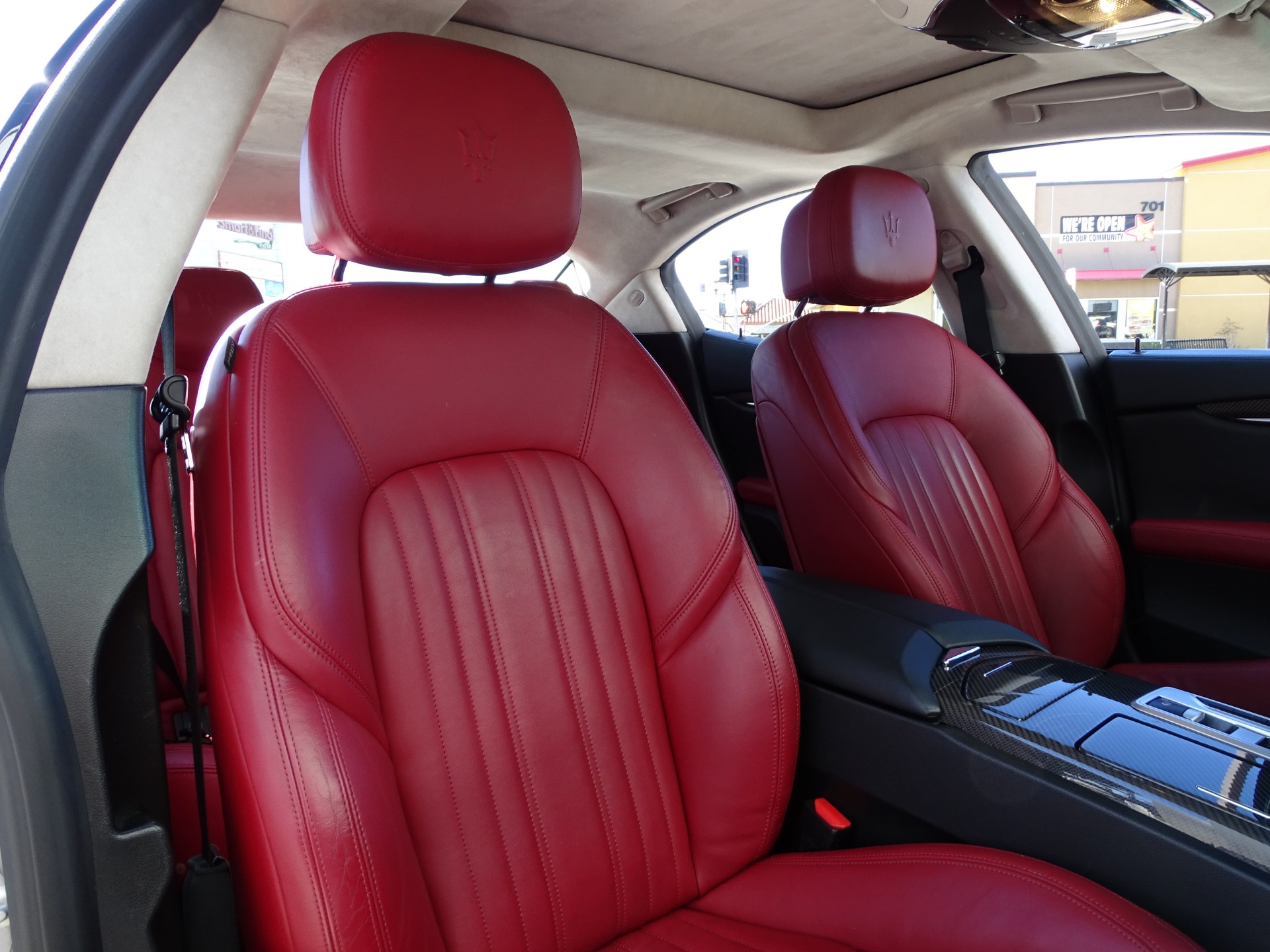 Maserati Ghibli Red Interior