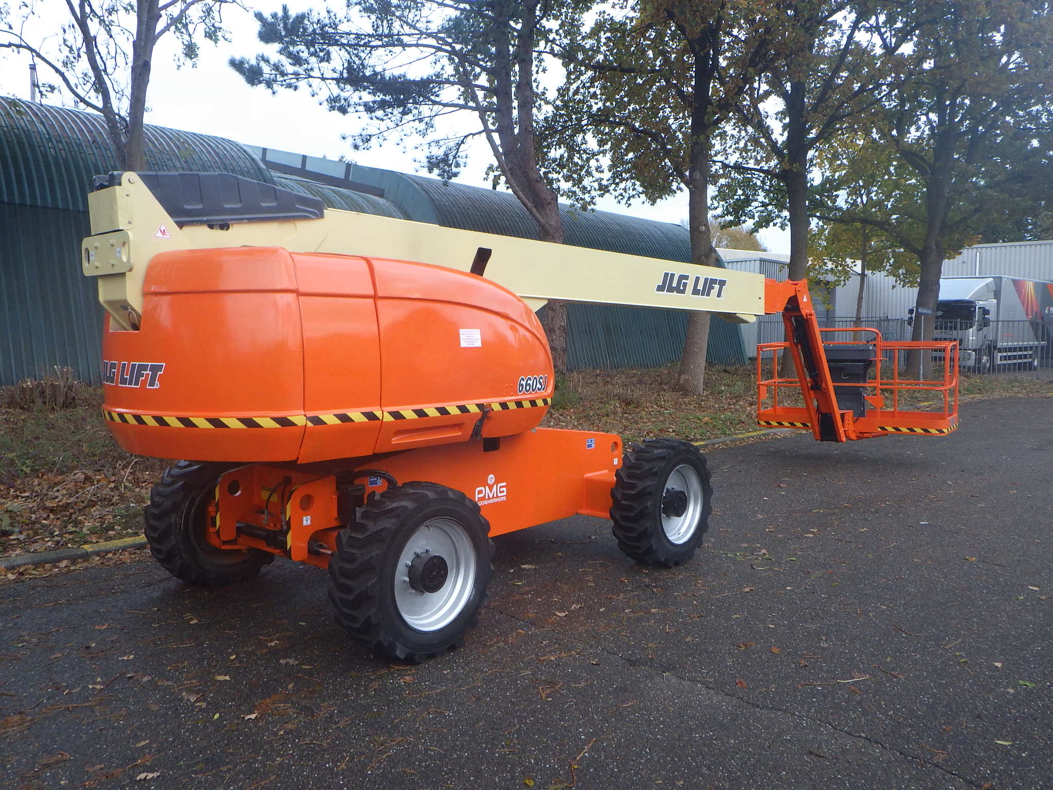 JLG 660SJ