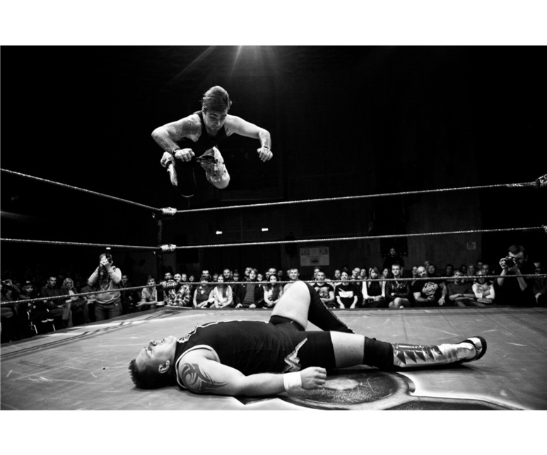 Extrait de la série "Underground wrestling in Moscow"/ © Pavel Volkov