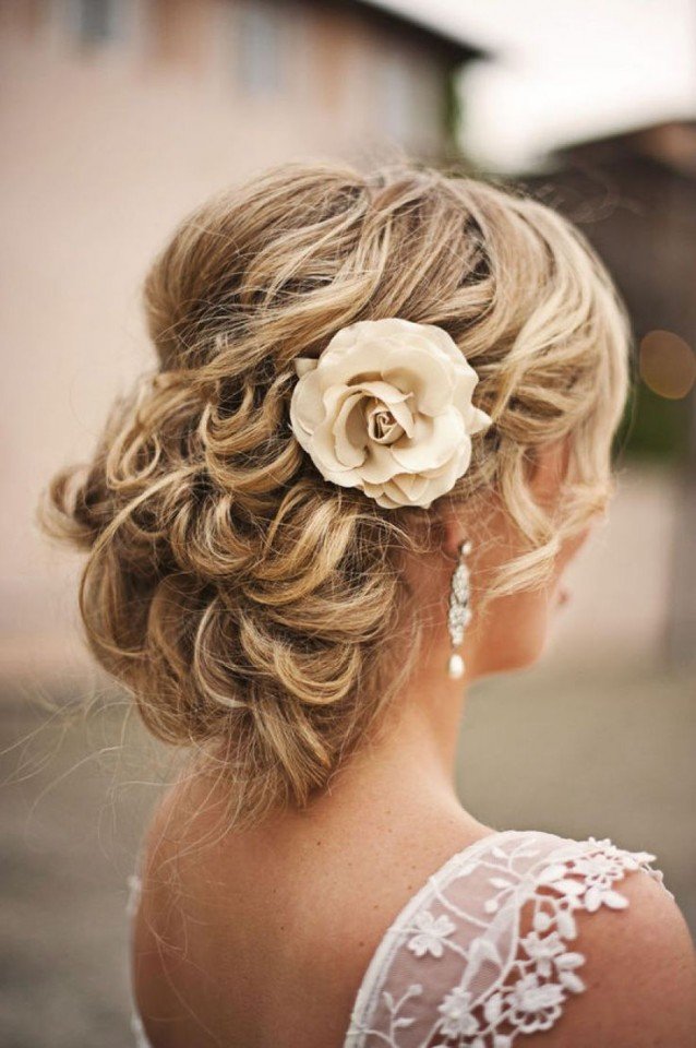 Graceful Updo Wedding Hairstyle