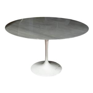 Eero Saarinen (1910-1961) & Knoll International (publisher) “tulip” Table, 120cm