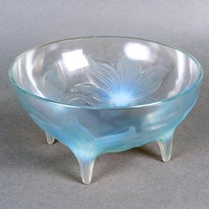 1924 René Lalique - Coupe Lys Verre Opalescent Patiné Bleu