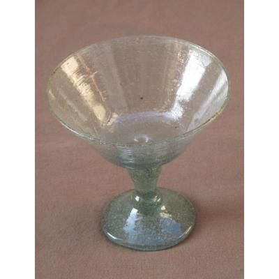 Cup Freestanding Glass Era XVIII Century Extremely Bubbly