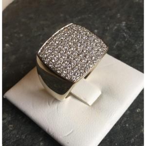 Bague or gris et diamants