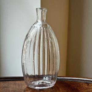 Small Ribbed Blown Glass Bottle, Late 18th Or Early 19th Century