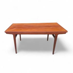 Vintage Scandinavian Teak Dining Table, Johannès Andersen