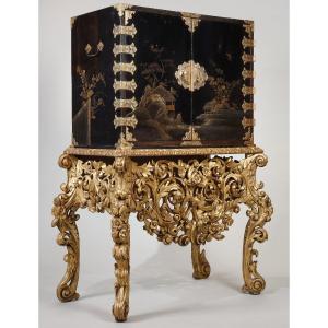 Grand Cabinet Edo Avec Son Piètement Baroque Du XVIIIe Siècle