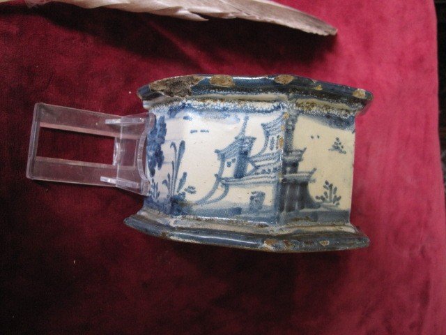 Octagonal Ceramic Inkwell Talavera. 18th Century.decorated In Blue-photo-7