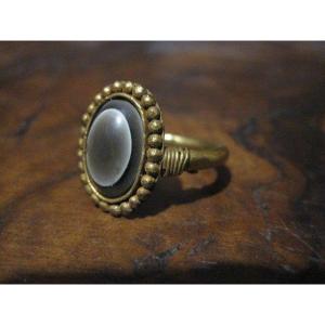 Bague Romaine Ou Byzantine Avec Agate "oeil De Chat", Monture Originale En Or Ou électrum