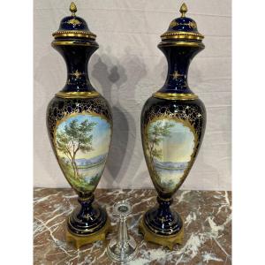 Paire De Vases Sevres 