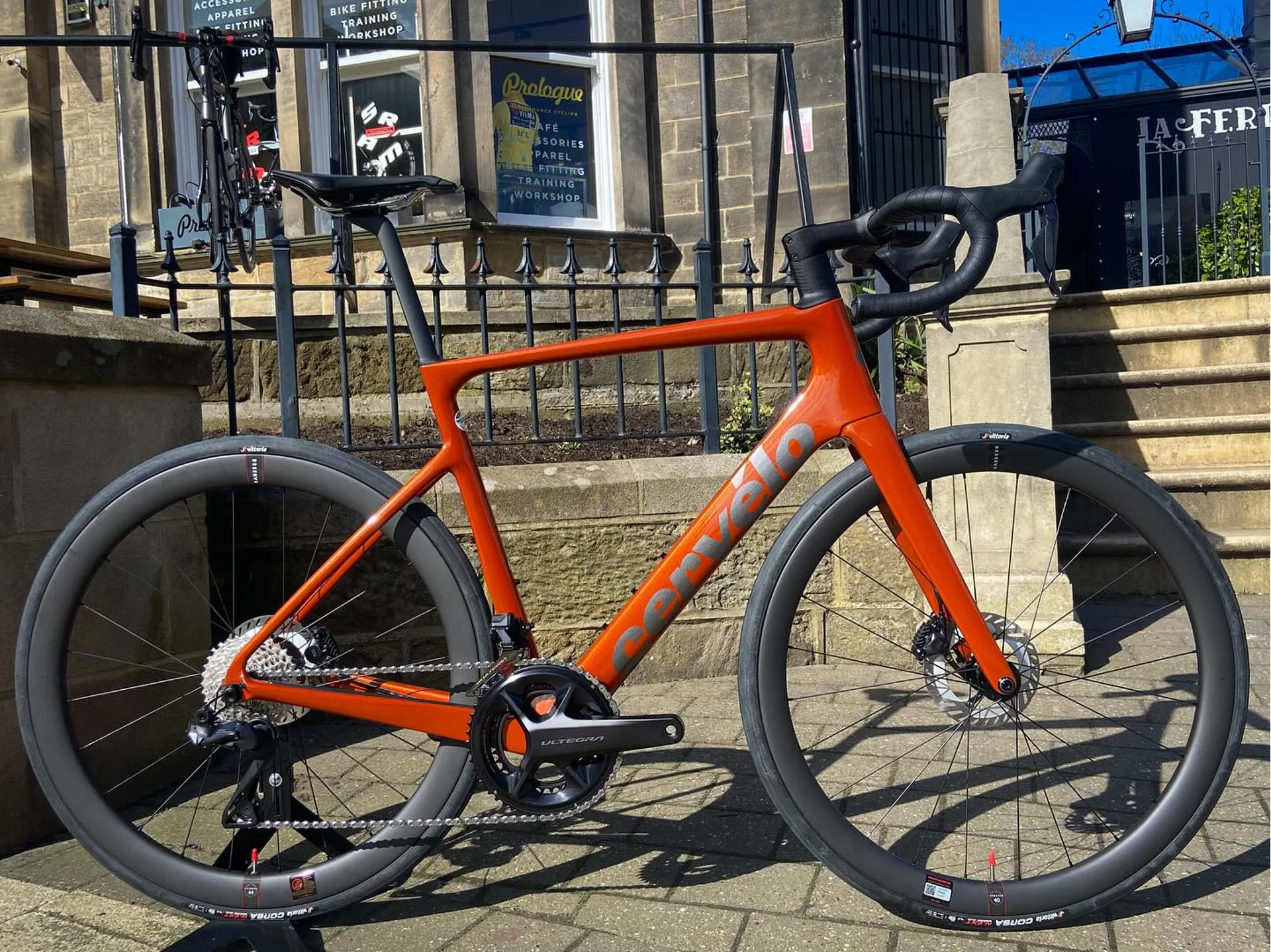 Cervelo Caledonia 5 Ultegra Di2 Desert Sunset Carbon Road Bike