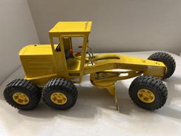 Vintage NYLINT Road Grader Yellow Vehicle P