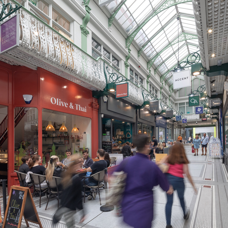 Photo of inside Queens Arcade