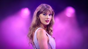 Taylor Swift: 5 milioni di $ a comunità colpite da uragani 