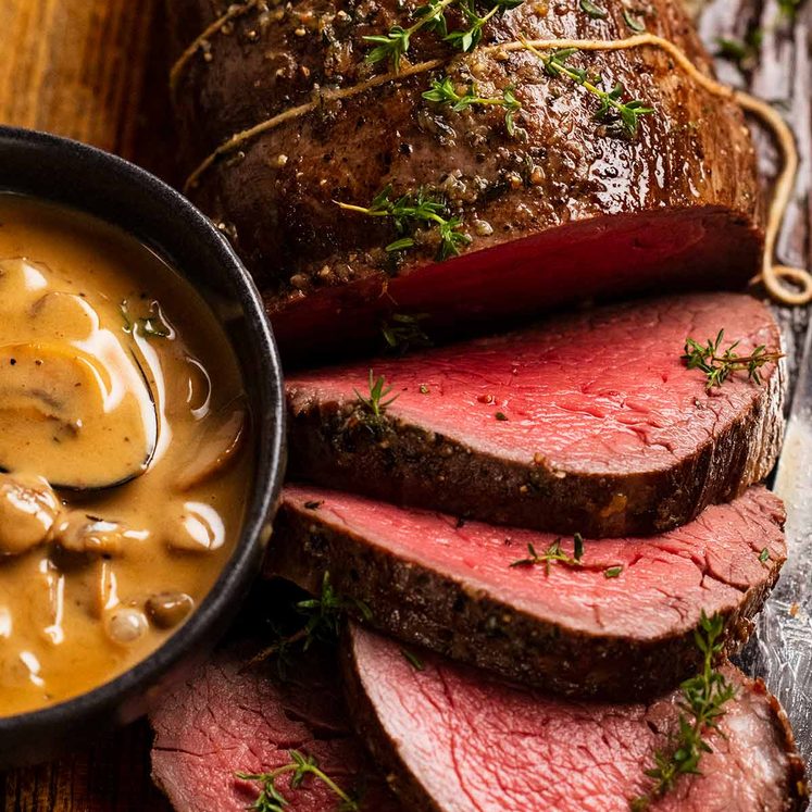 Beef tenderloin with creamy mushroom sauce