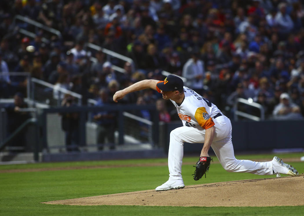 Las Vegas Aviators pitcher Chris Bassitt (40) throws to Sacramento during the first inning of t ...