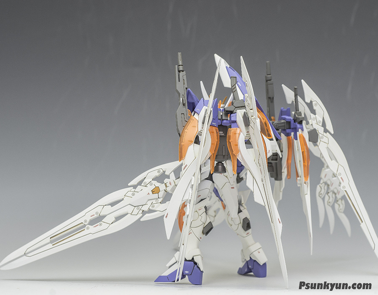 HGBF Wing Gundam Zero Honoo Custom