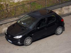 PEUGEOT 206 black