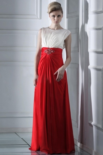 robe de fiançailles rouge & blanche longue col bateau