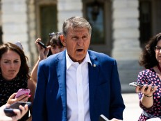 Joe Manchin Says Biden Should Pardon Trump to Be ‘More Balanced’