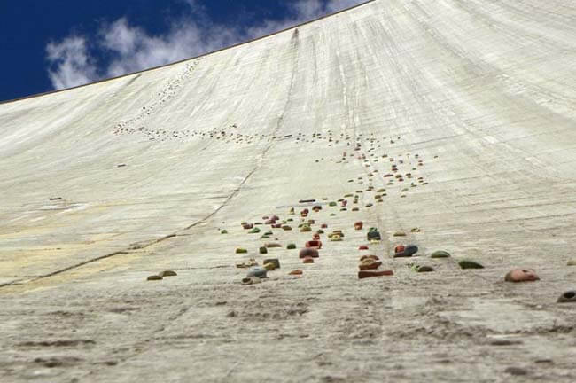 climbing wall, outdoor climbing wall, fun climbing wall