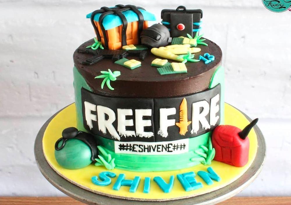 13 Receitas de Bolo Free Fire Feminino e Maculino de Aniversário para  surpreender os fans