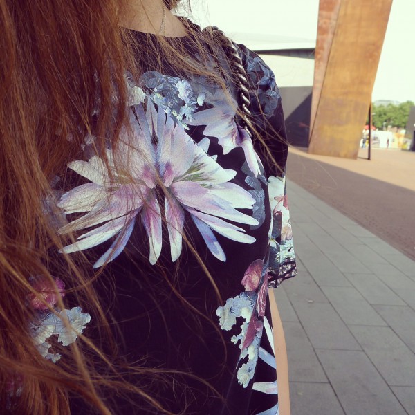 Sandra_Bauknecht_Amsterdam_Givenchy_Floral_Print-4