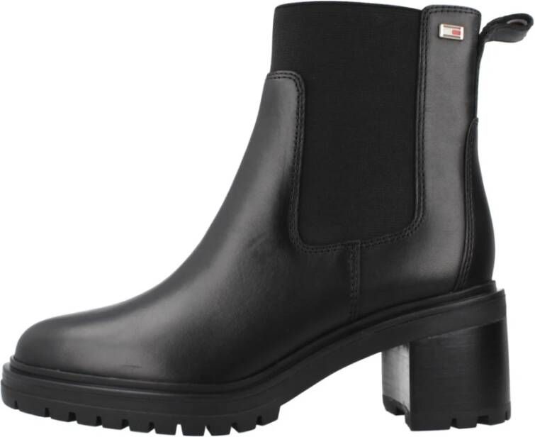 Tommy Hilfiger Chelsea-boots FLAG MID HEEL LEATHER CHELSEA hakken enkellaars instaplaarzen met zijlogo-vlag