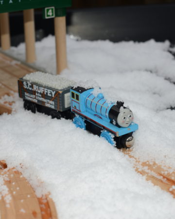 Insta snow Powder - Thomas the Tank Engine