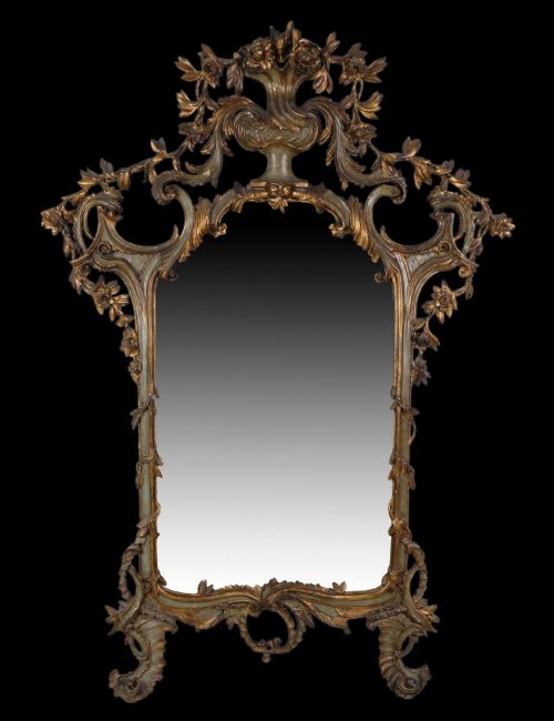 A FINE MID 18TH CENTURY BAROQUE PARCEL GILT MIRROR ITALY C1770