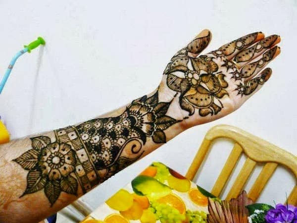 Fresh Mehndi Design Image for Full Hands