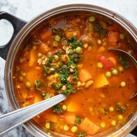 Italian minestrone soup