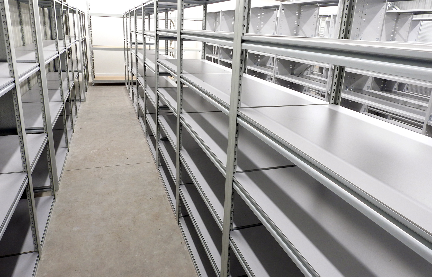 A Span Shelving