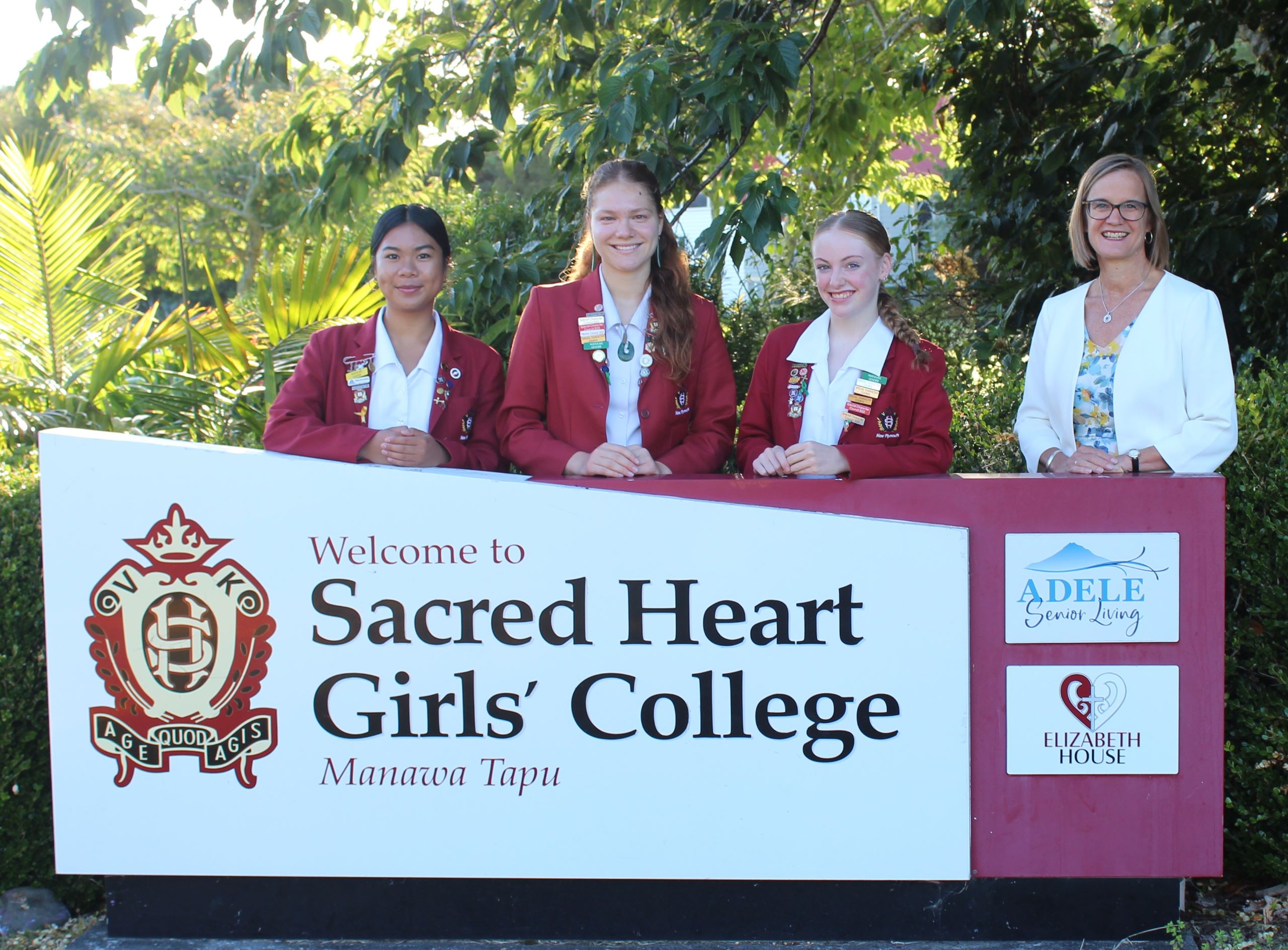 Sacred Heart Girls’ College