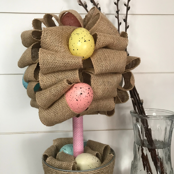 Easy Dollar Store Easter Centerpiece