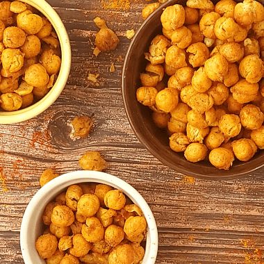 Airfryer Roasted Chickpeas is a quick, delicious, healthy Vegan and Gluten Free snack to make anytime.