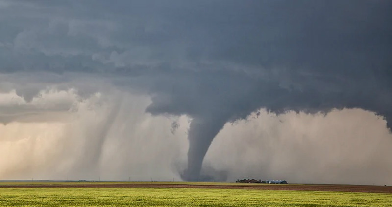 storm chasing locations