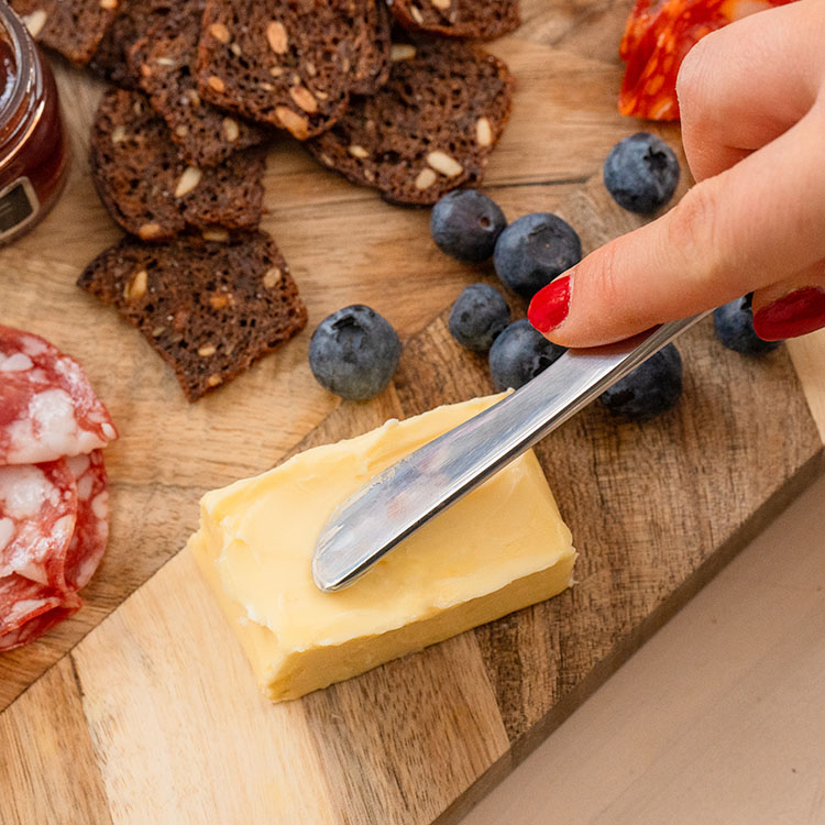 Balancing butter-knife, stainless steel