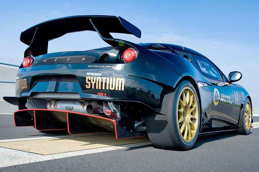 Lotus Evora GT4