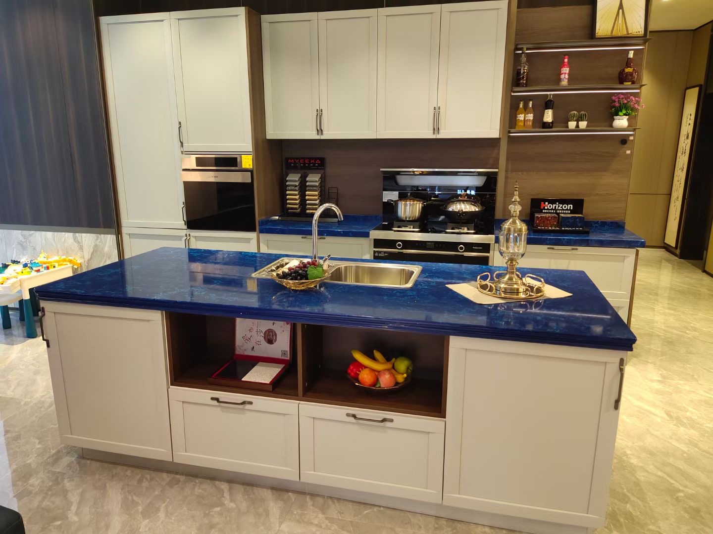 Blue Quartz Kitchen Countertops from China