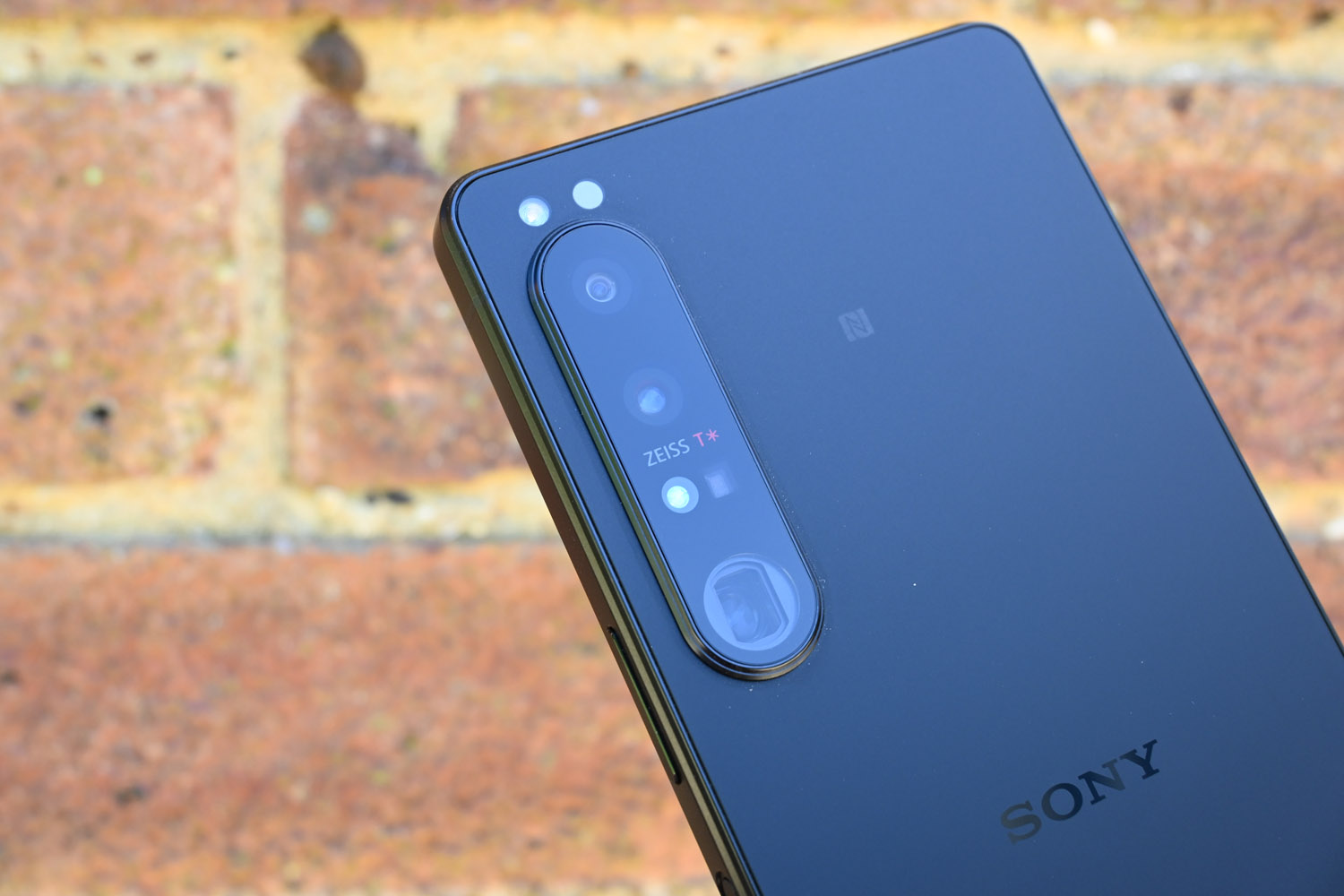 Stuff Sony Xperia 1 IV review rear camera lenses