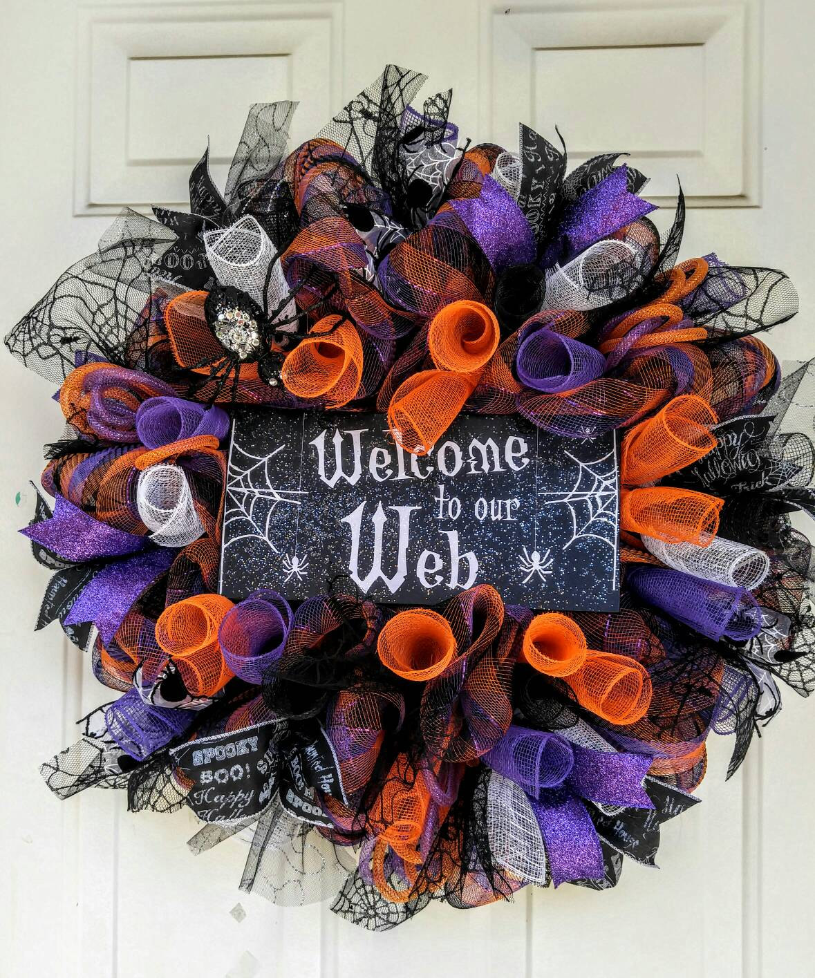 15 Spooky Handmade Halloween Wreath Designs To Decorate Your Front Door ...