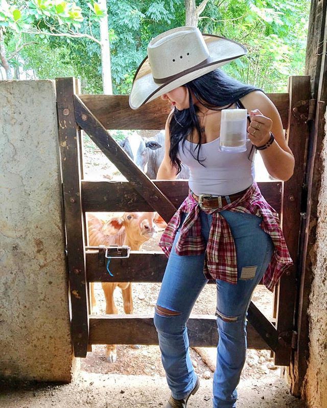 Plaid Shirt Country Classy Cowgirl Outfit on Stylevore