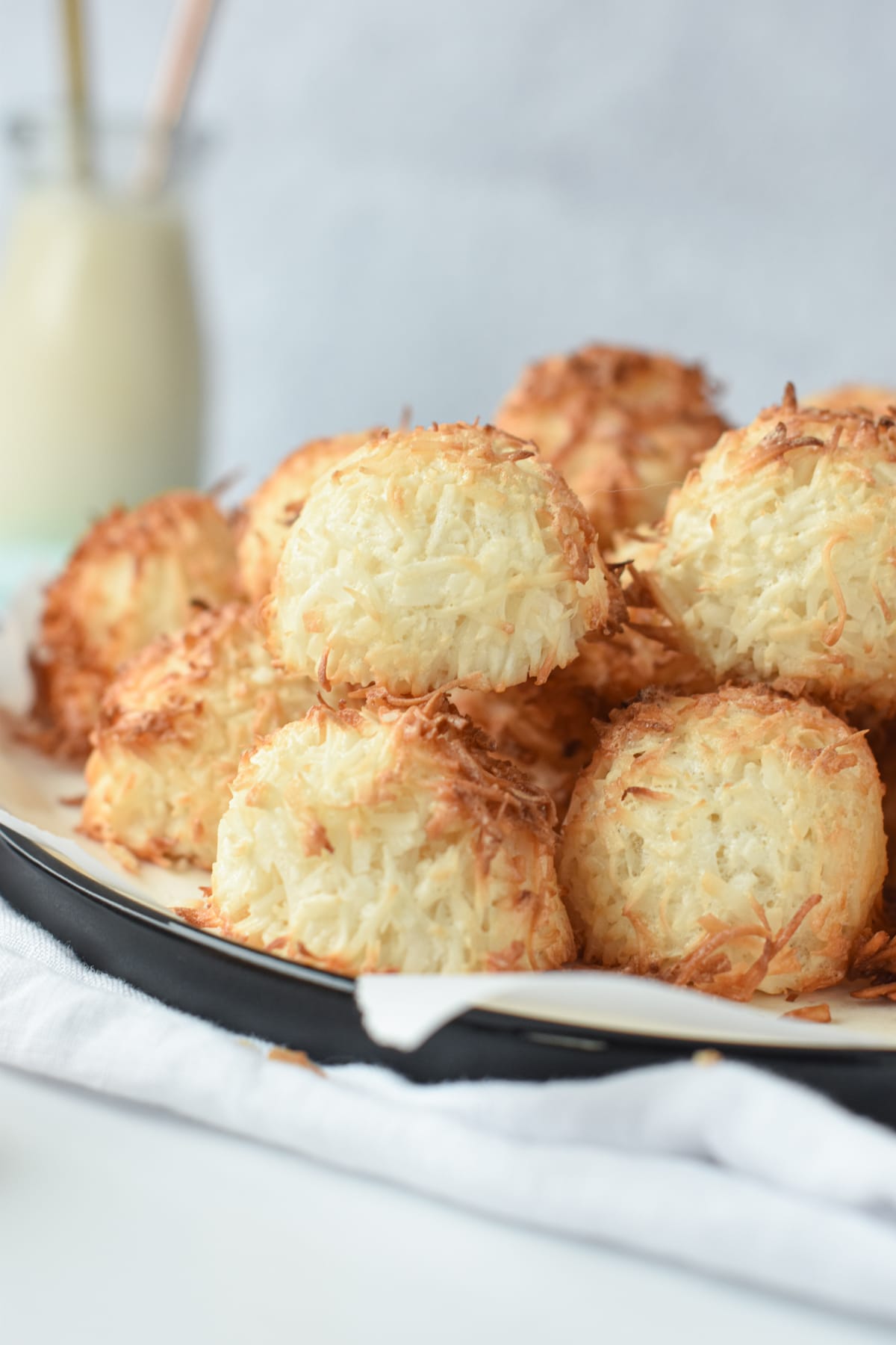 Coconut Macaroons Keto