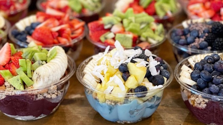 many açaí bowls