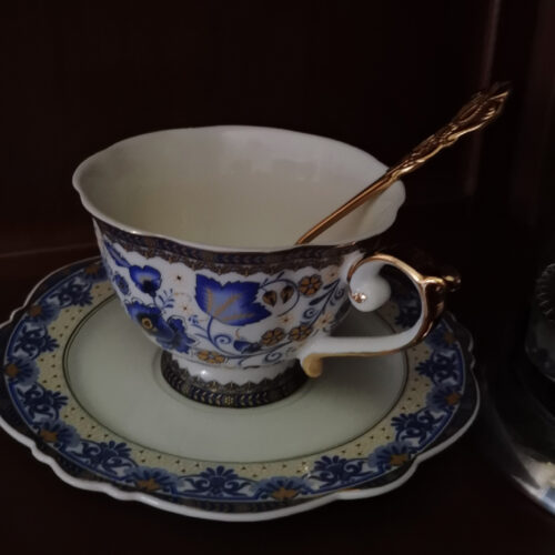 Vintage Tea Cup and Saucer Set Porcelain Blue White photo review