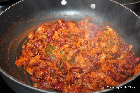 making rajma curry