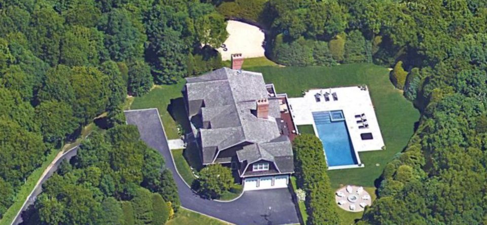 Kelly also owns her $5.2million Hamptons mansion