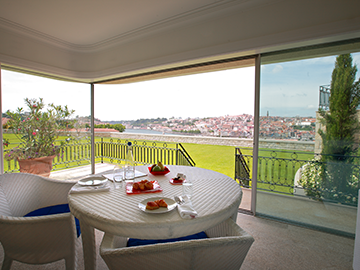 Private Indoor Terrace