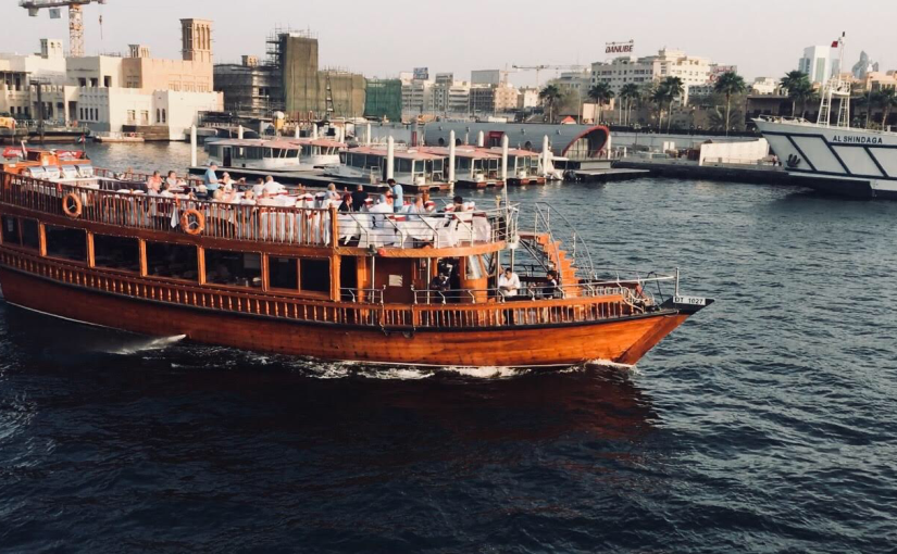 Dhow Cruise Doha: Sail Through the Teal Water of The Arabic Gulf